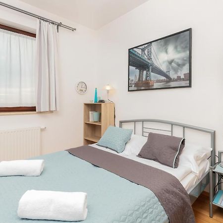 Apartment Gdansk Jabloniowa By Noclegi Renters Buitenkant foto